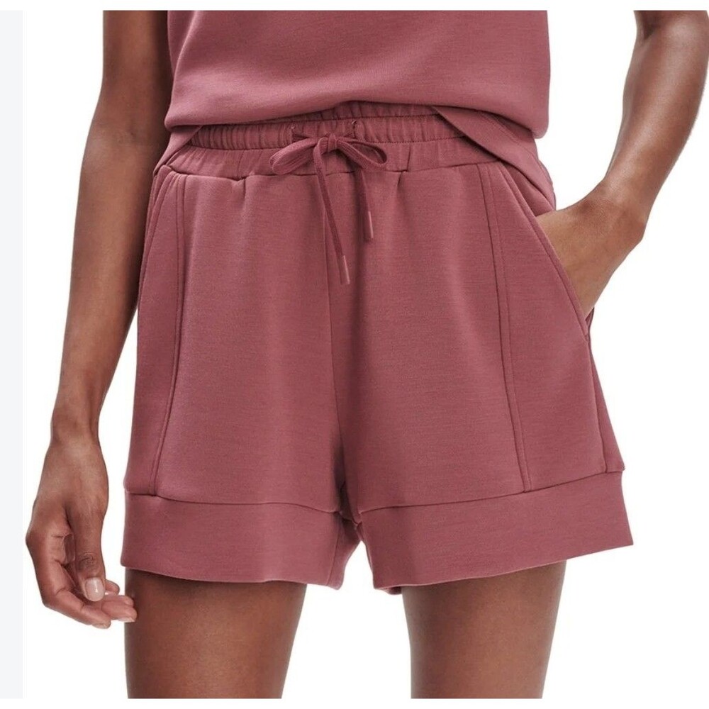VARLEY Atrium High Rise 4.5 Short